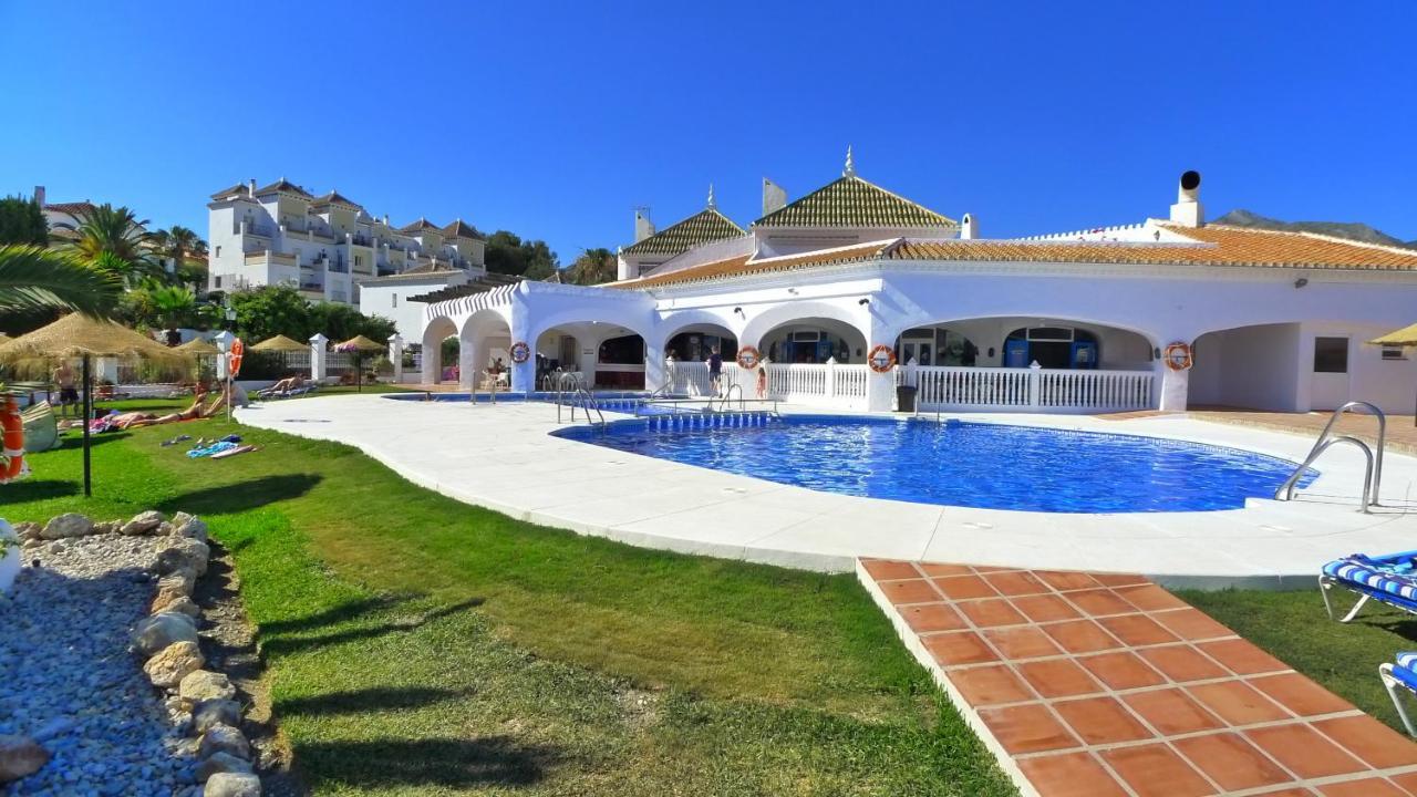 Апартаменти R838 Capistrano Playa 213 Нерха Екстер'єр фото