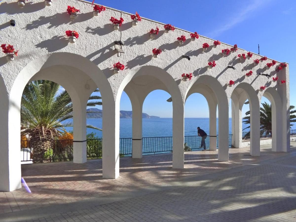 Апартаменти R838 Capistrano Playa 213 Нерха Екстер'єр фото