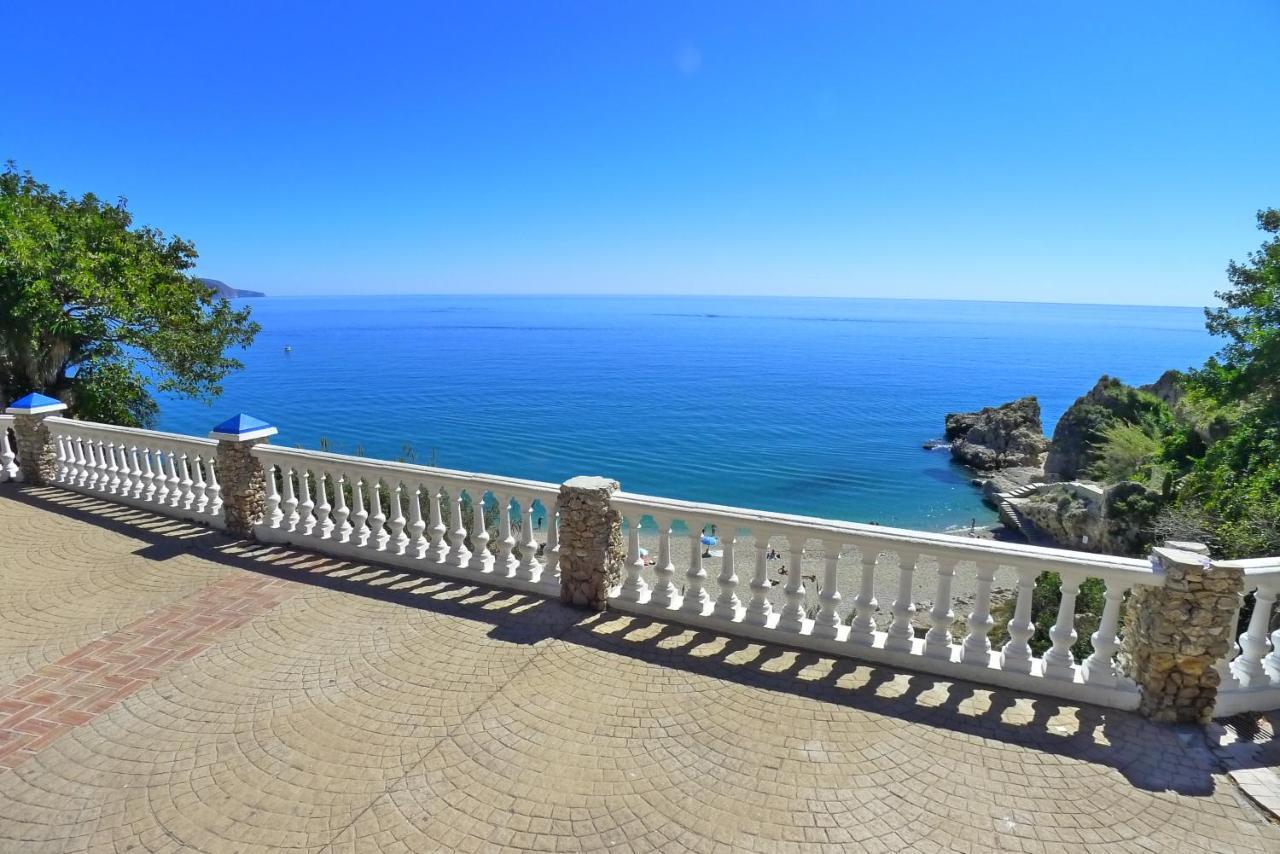 Апартаменти R838 Capistrano Playa 213 Нерха Екстер'єр фото